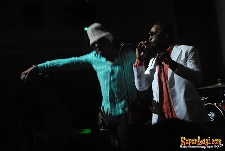 Foto Remarkable Current