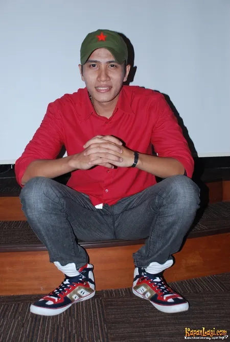 Foto Ressa Herlambang