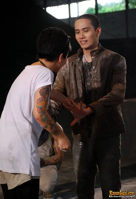 Foto Ressa Herlambang