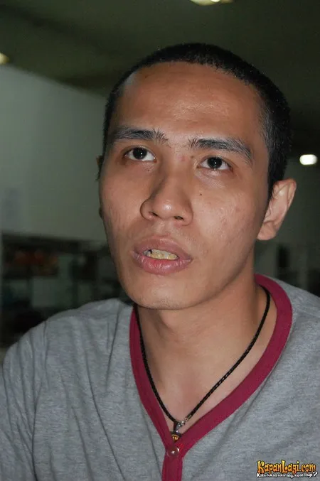 Foto Ressa Herlambang