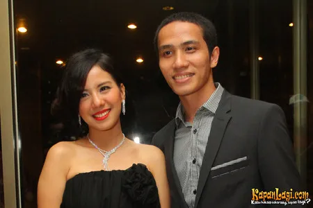 Foto Ressa Herlambang