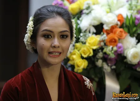 Foto Revalina S Temat