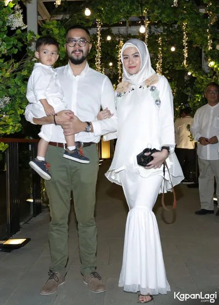 Foto Revalina S Temat