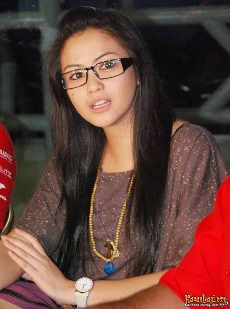 Foto Revalina S Temat