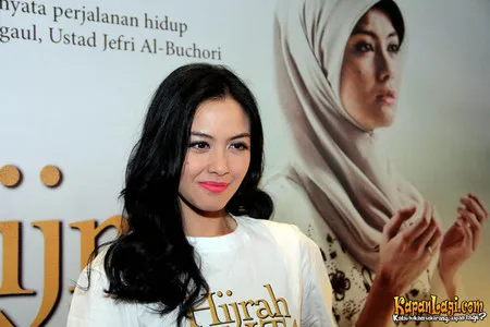 Foto Revalina S Temat