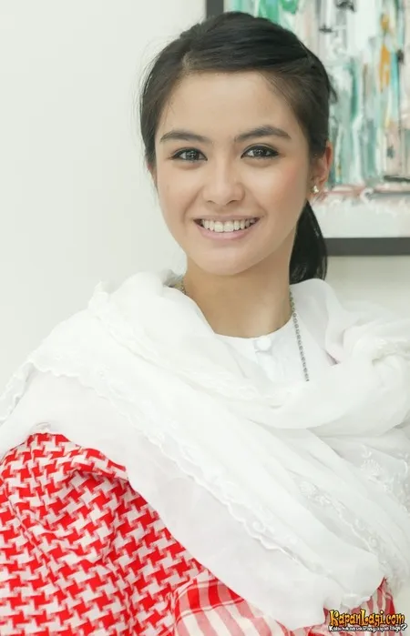 Foto Revalina S Temat