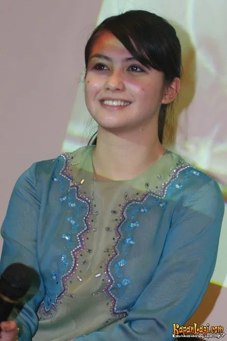 Foto Revalina S Temat