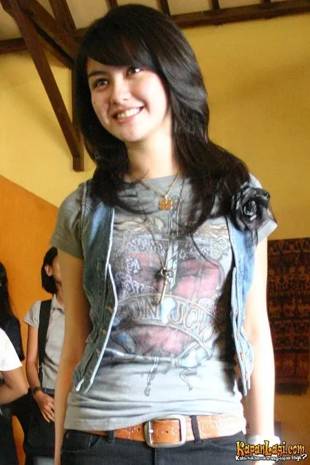 Foto Revalina S Temat