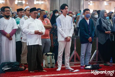 Foto Rey Mbayang
