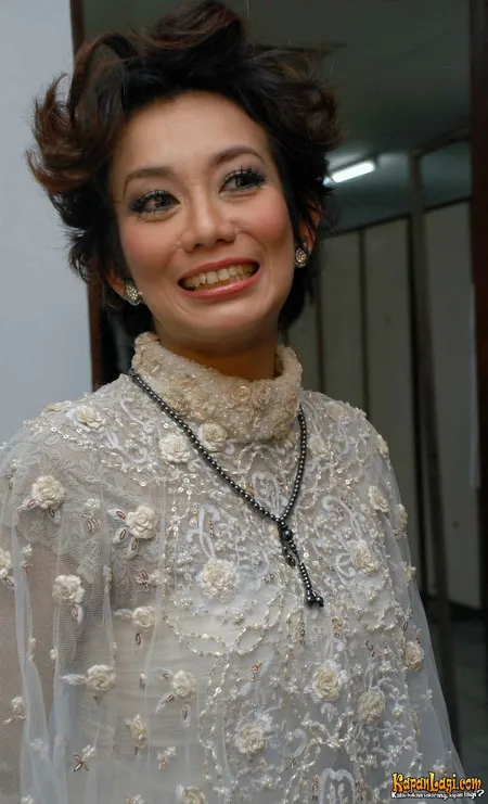 Foto Reza Artamevia