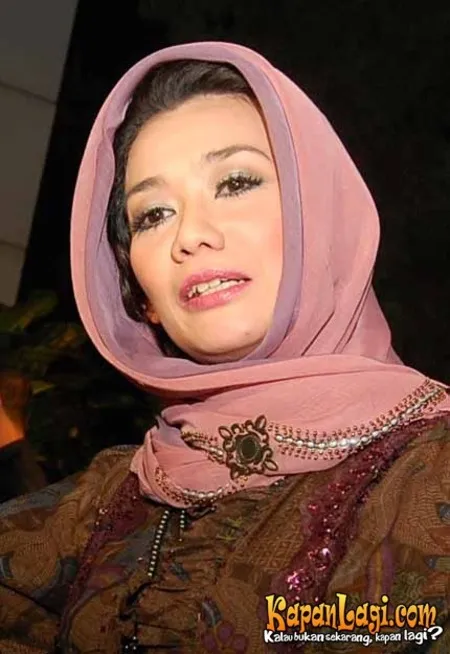 Foto Reza Artamevia