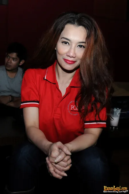 Foto Reza Artamevia