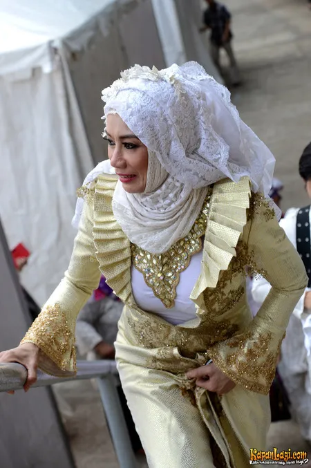 Foto Reza Artamevia