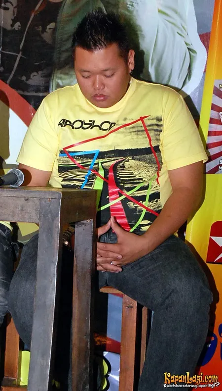 Foto Reza Bukan