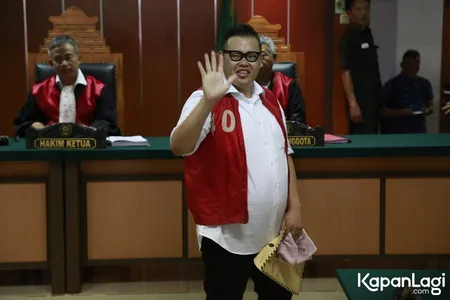 Foto Reza Bukan