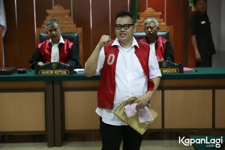 Foto Reza Bukan