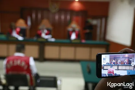Foto Reza Bukan