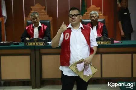 Foto Reza Bukan