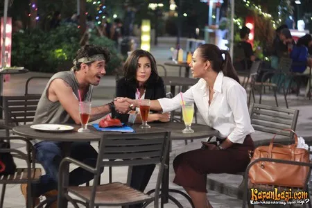 Foto Reza Rahadian