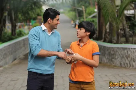 Foto Reza Rahadian