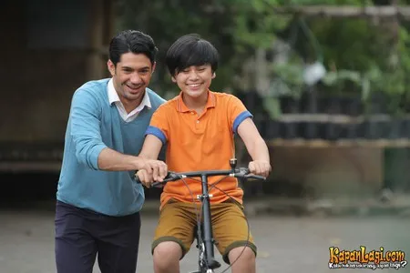 Foto Reza Rahadian