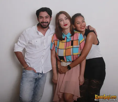 Foto Reza Rahadian