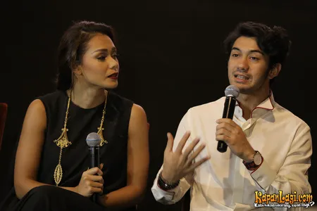Foto Reza Rahadian
