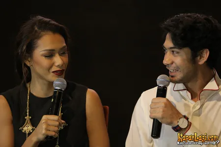 Foto Reza Rahadian