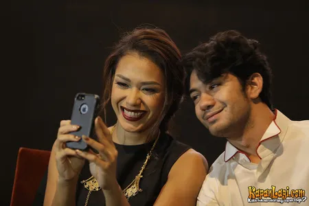 Foto Reza Rahadian