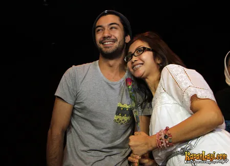 Foto Reza Rahadian
