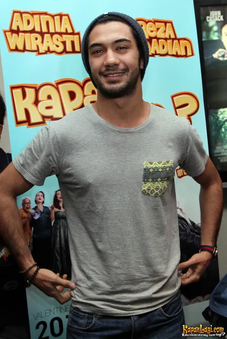 Foto Reza Rahadian