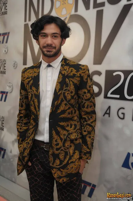 Foto Reza Rahadian