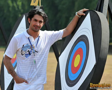 Foto Reza Rahadian