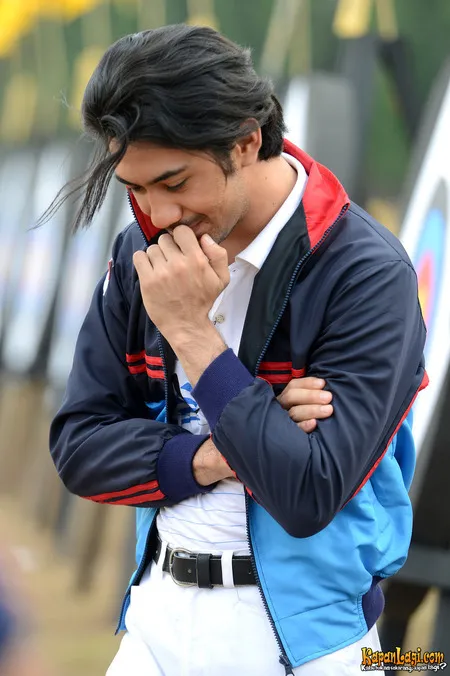 Foto Reza Rahadian