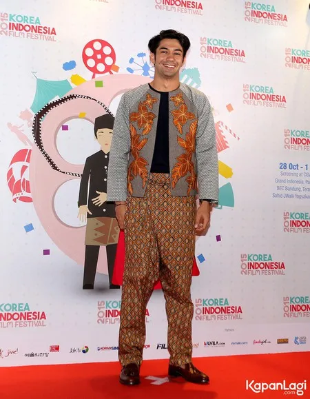 Foto Reza Rahadian
