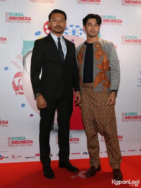 Foto Reza Rahadian