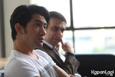Foto Reza Rahadian