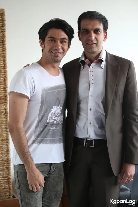 Foto Reza Rahadian