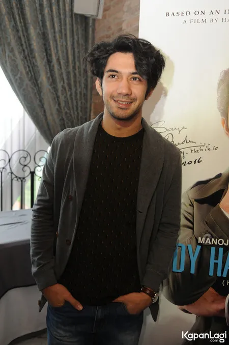 Foto Reza Rahadian