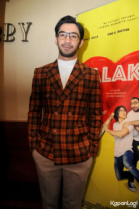 Foto Reza Rahadian