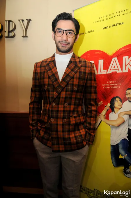 Foto Reza Rahadian