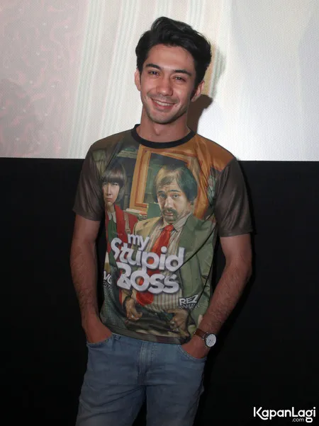 Foto Reza Rahadian