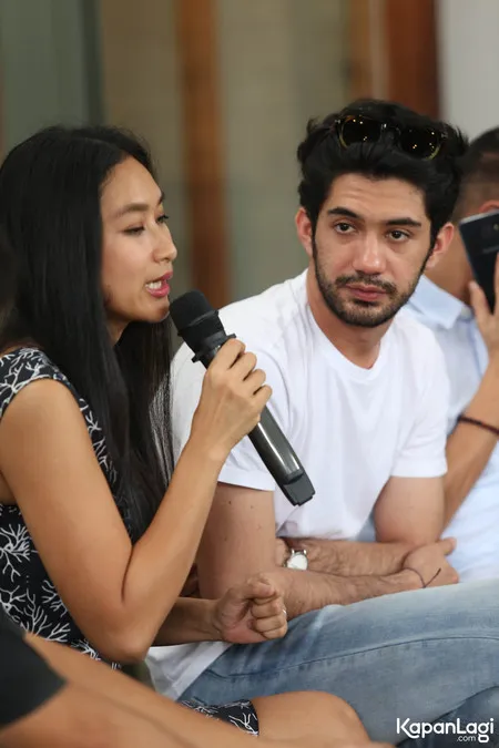 Foto Reza Rahadian