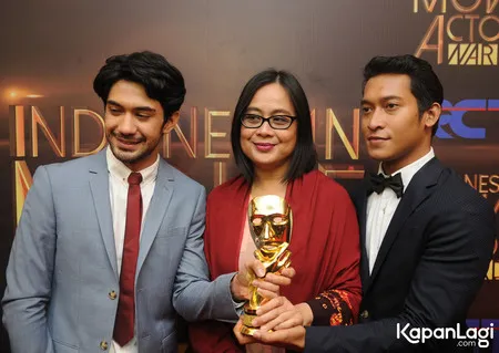 Foto Reza Rahadian