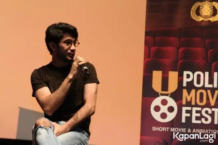 Foto Reza Rahadian