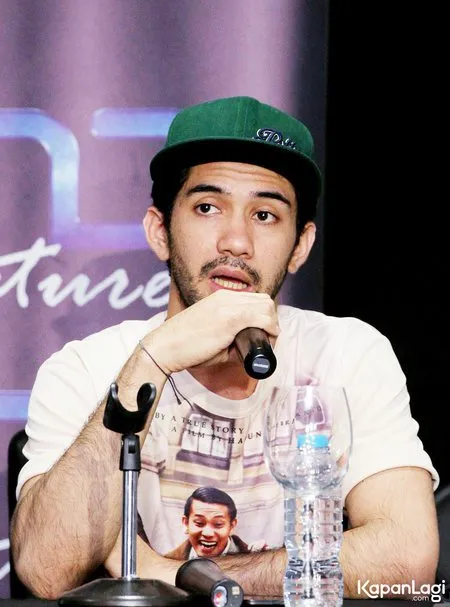 Foto Reza Rahadian