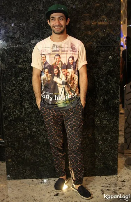 Foto Reza Rahadian