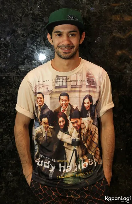 Foto Reza Rahadian