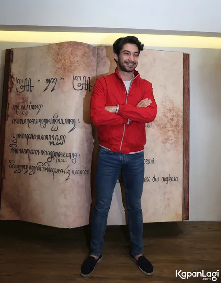Foto Reza Rahadian