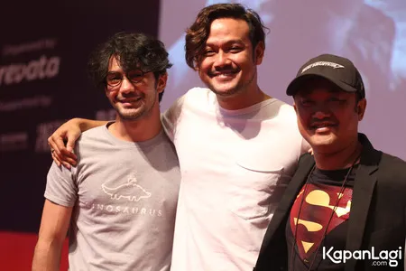 Foto Reza Rahadian